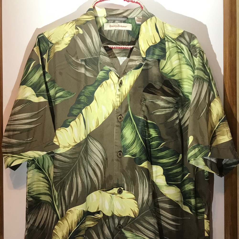 Tommy Bahama Men’s Short Sleeve Shirt 100% Silk - Picture 1 of 5